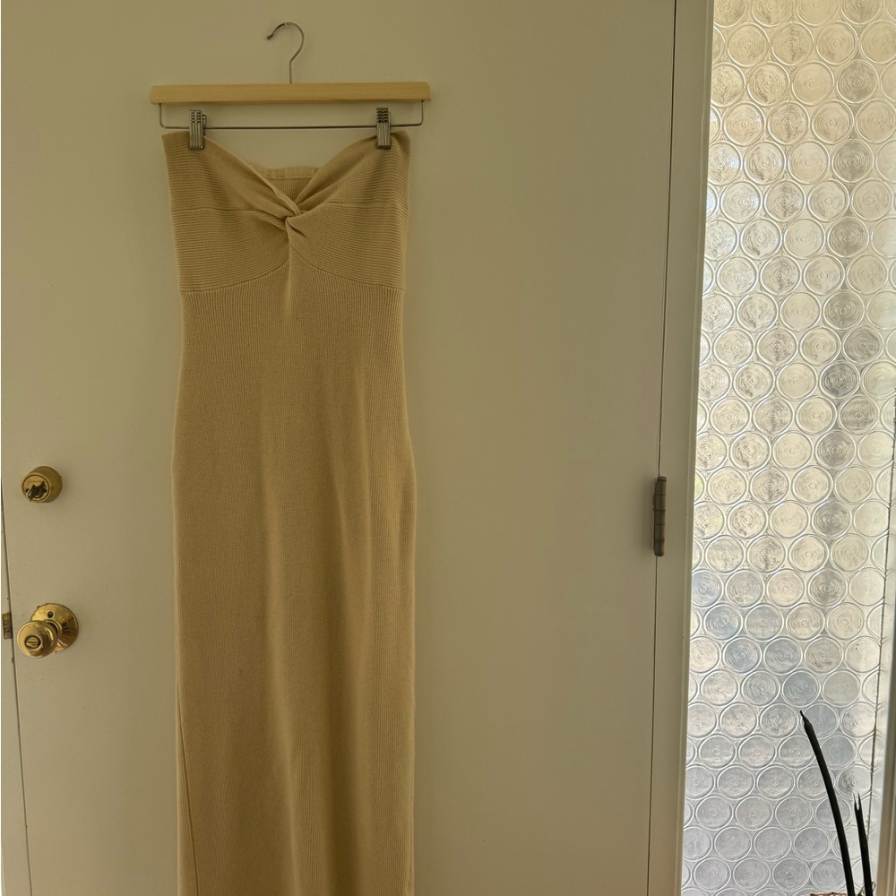 Knit Material Cream Strapless Dress